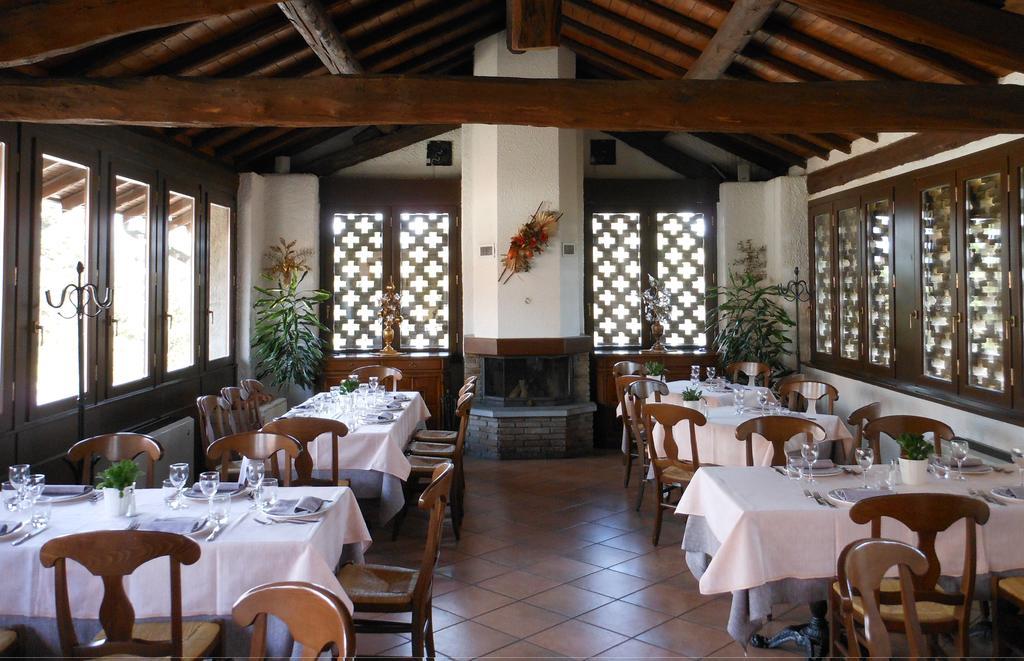 Agriturismo Cassinazza Orsenigo Exterior foto